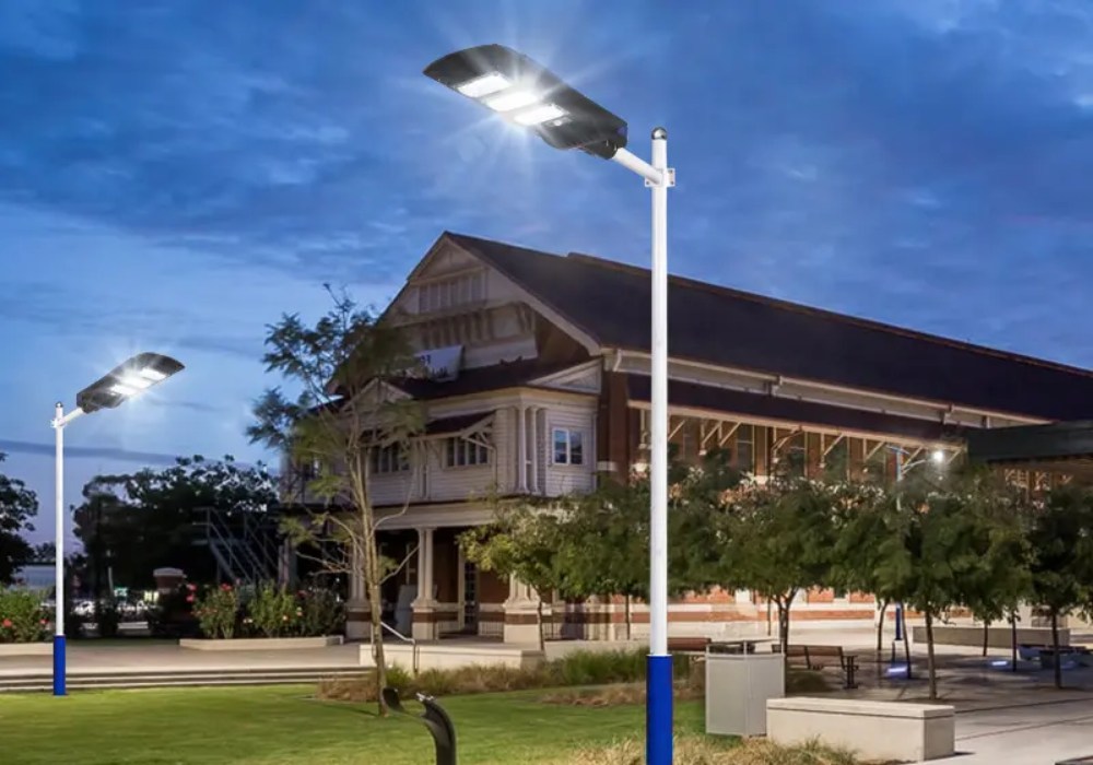 Outdoor Solar LED Street Light